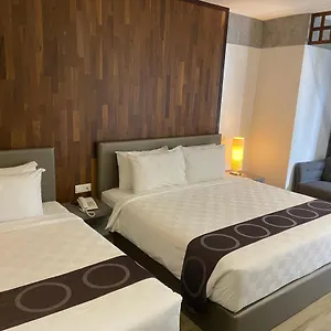3* Hotel Frame